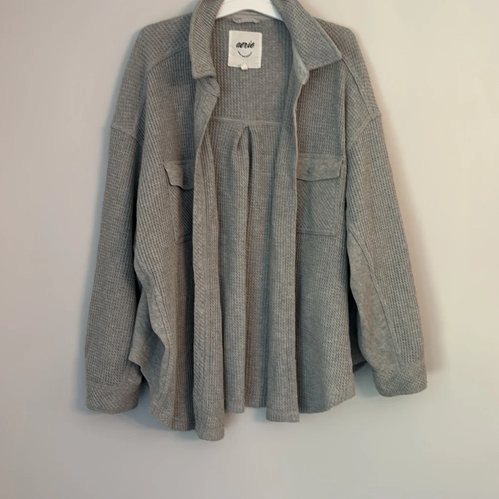 Aerie Grey Oversized Waffle Knit Button Up Size Medium - Picture 6 of 9